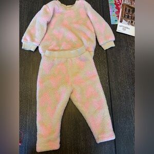 Hanna Andersson Pink and Cream Hearts Marshmallow Fleece Set